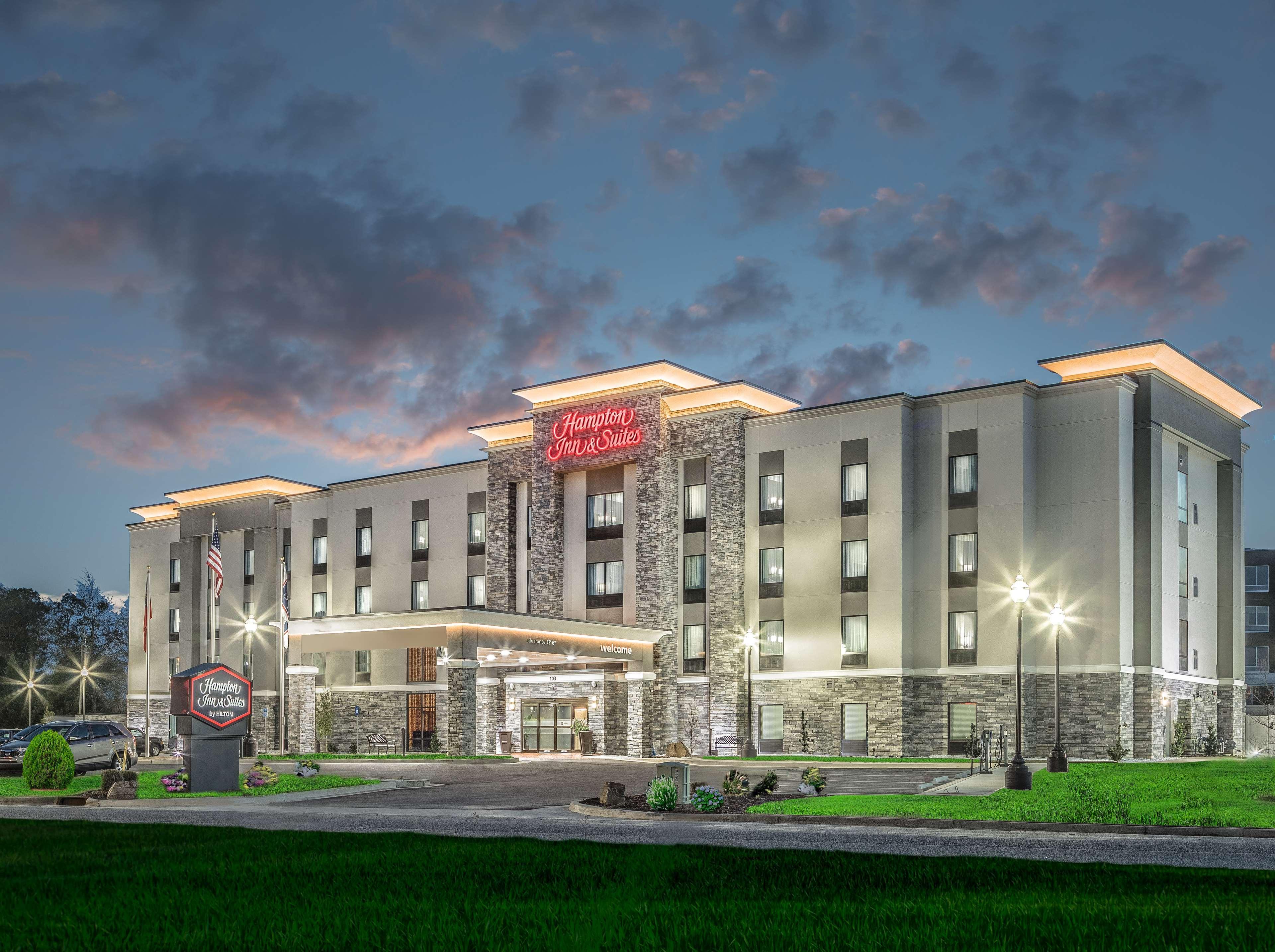 Hampton Inn & Suites Дублин Экстерьер фото